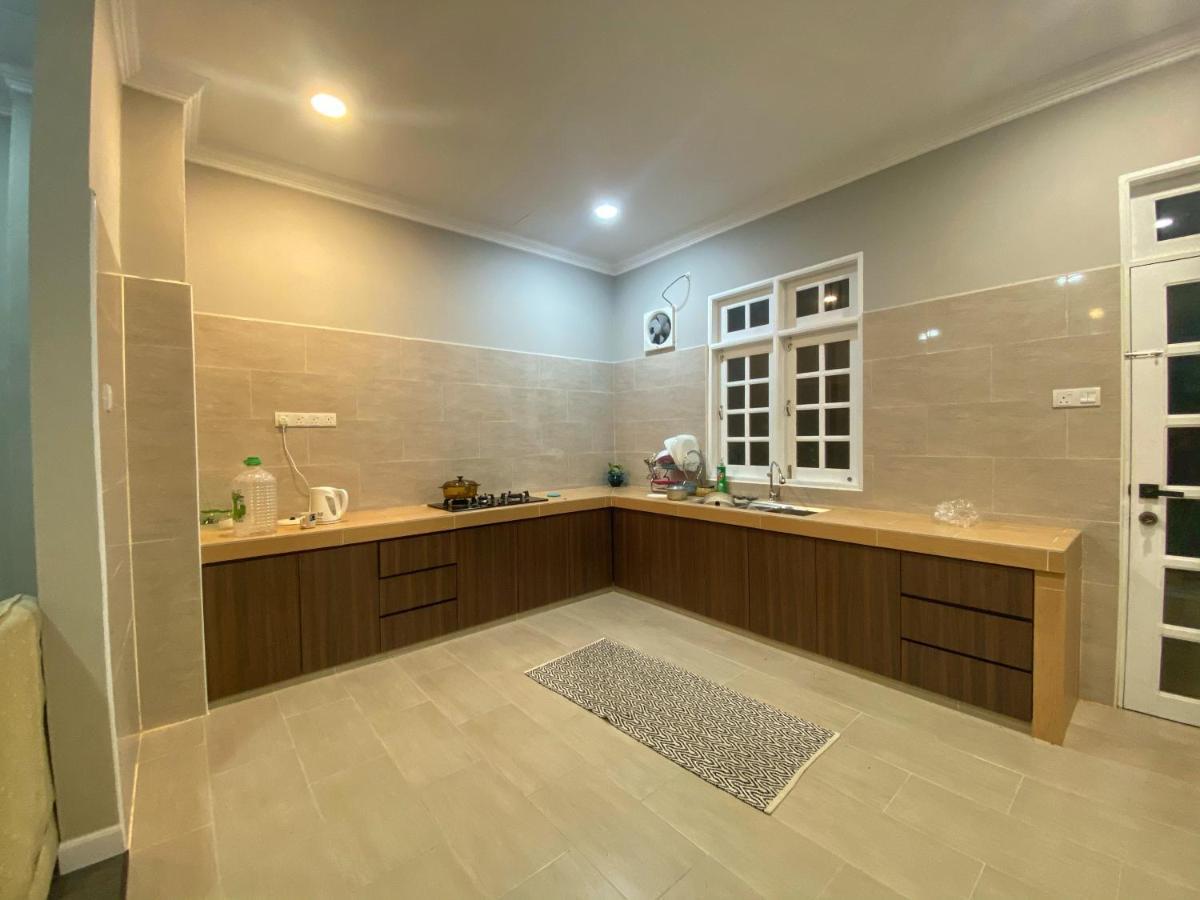 Shafickza Guesthouse Kuala Terengganu Eksteriør billede